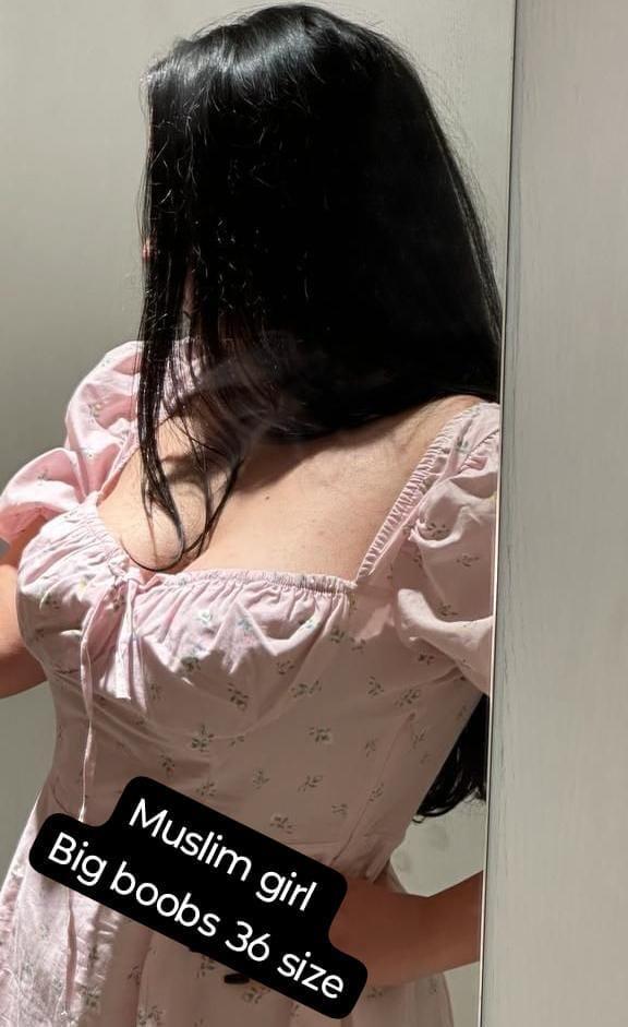Image of 💐New Muslim Girl Genuine Cam Show💯