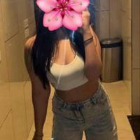 Image of චූටි කෙල්ල..😋😋 University Girl 👨‍🎓R Cute Girl ♥️😘 listing image